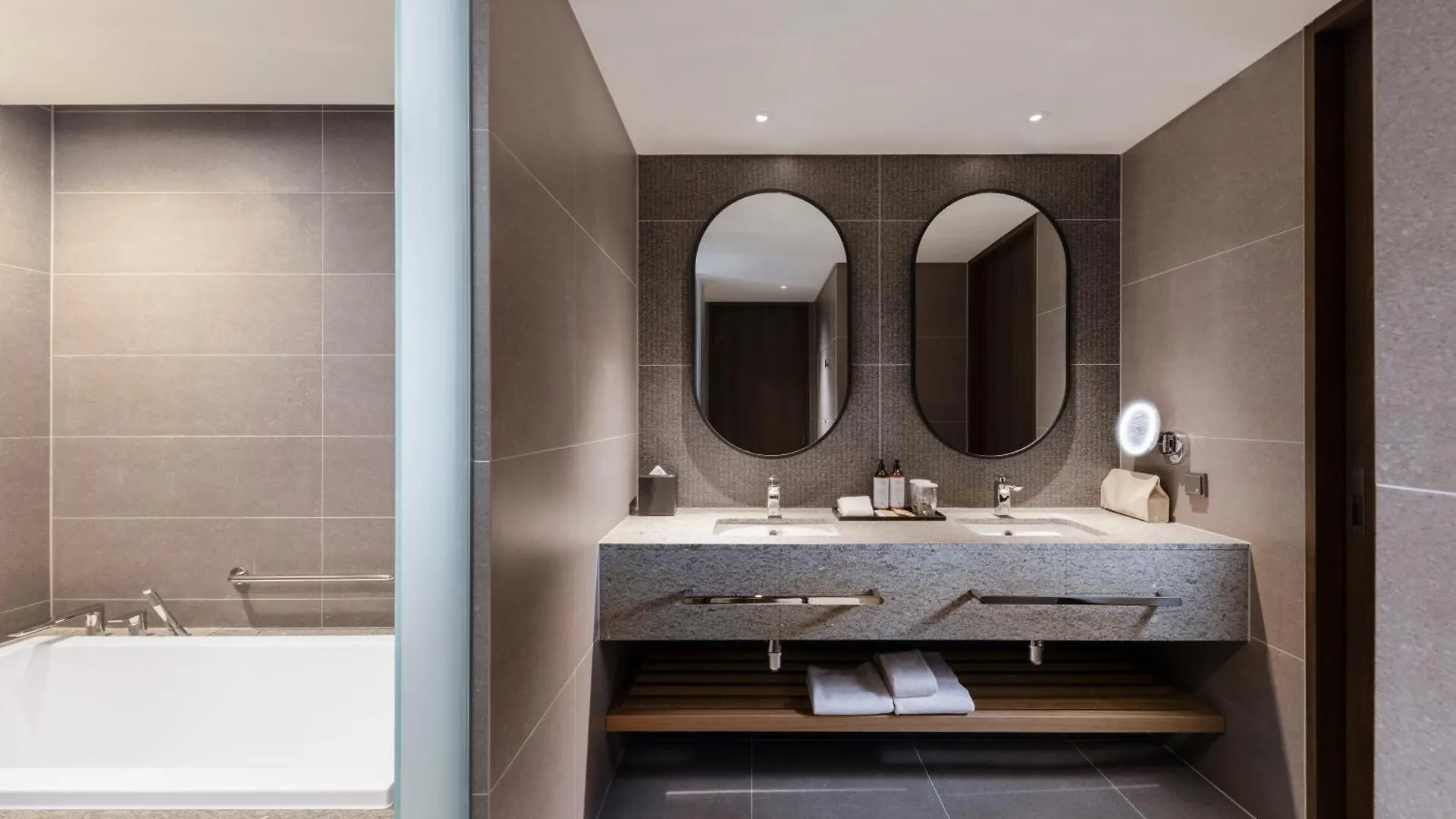 Mercure Ambassador Seoul Magok